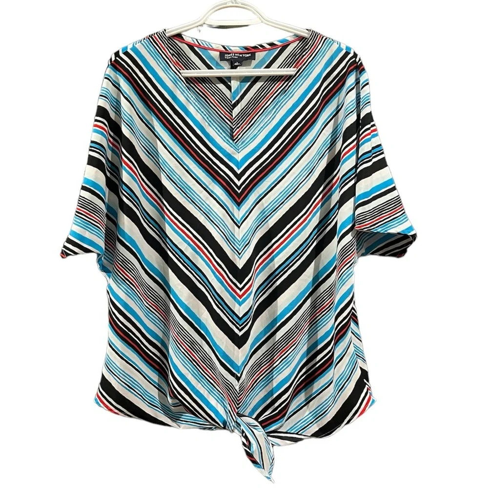 Jones New York Oversized Striped Lightweight Top. Size Large